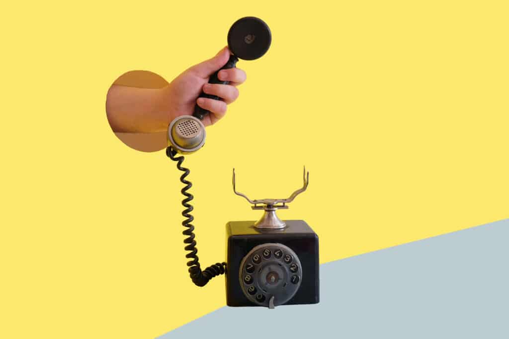The difference between contact centre and call centre deliverables in customer service